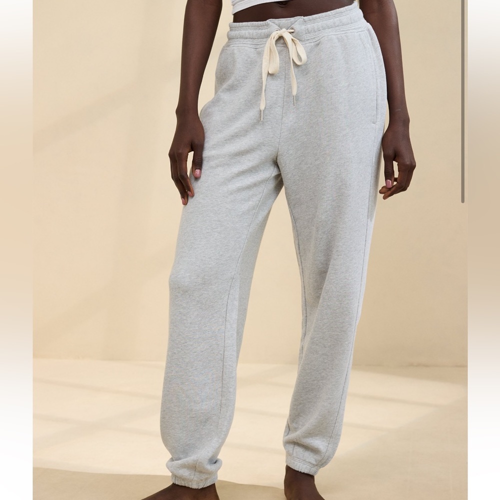 Aerie big chill Joggers